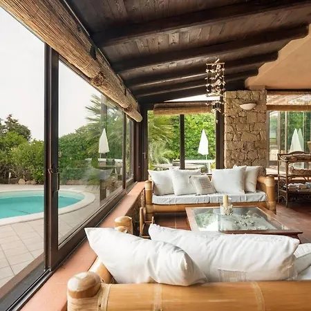 Dina With Pool - Holiday home *